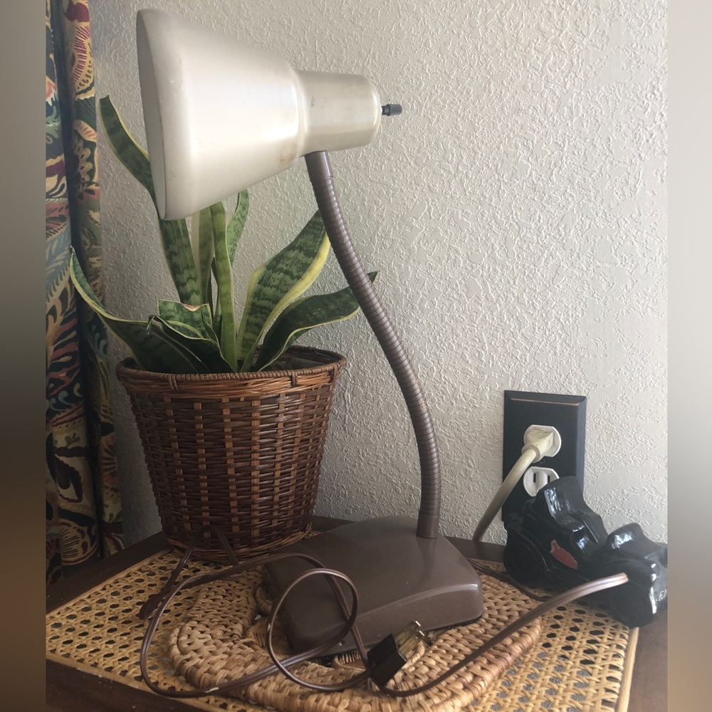 Industrial MCM Gooseneck Brown Table Lamp - Picture 3 of 14